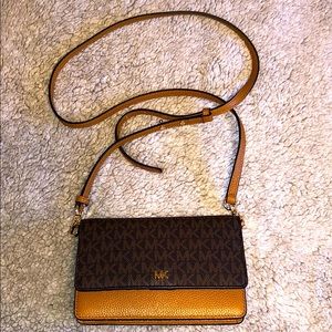 Michael Kors Cross body bag